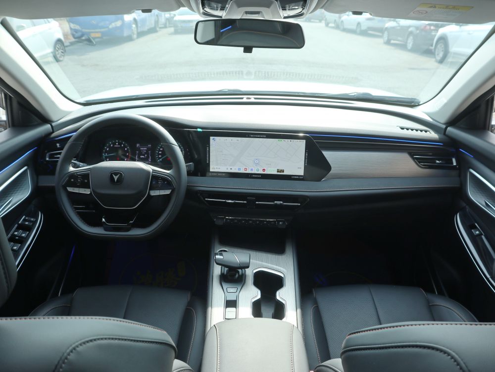 长安轿车 长安X7 plus-哈尔滨鸿腾二手车经销有限公司