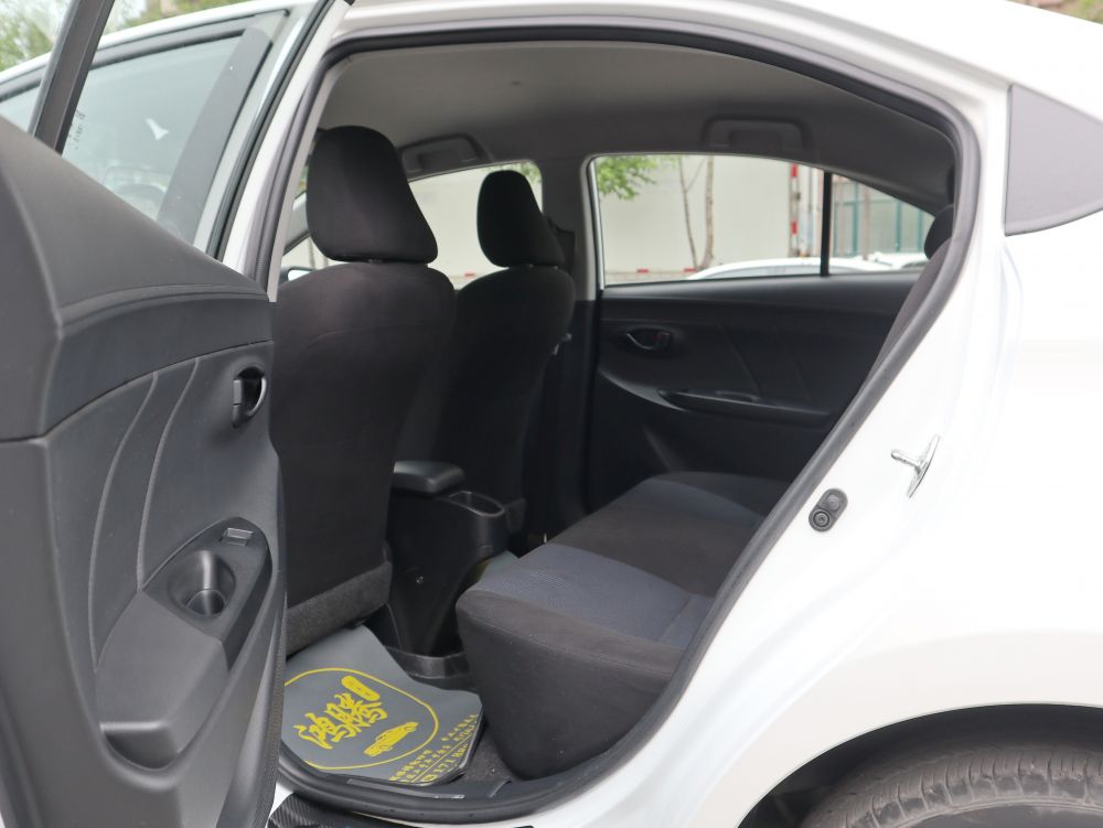 丰田 YARiS L 致享-哈尔滨鸿腾二手车经销有限公司