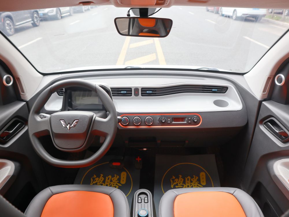 五菱 宏光MINI EV-哈尔滨鸿腾二手车经销有限公司